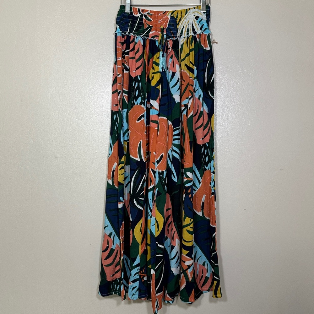 NEW True Destinations Tropical Floral Pants‎